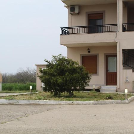 Vakis Apartments 5 Romanó Kültér fotó