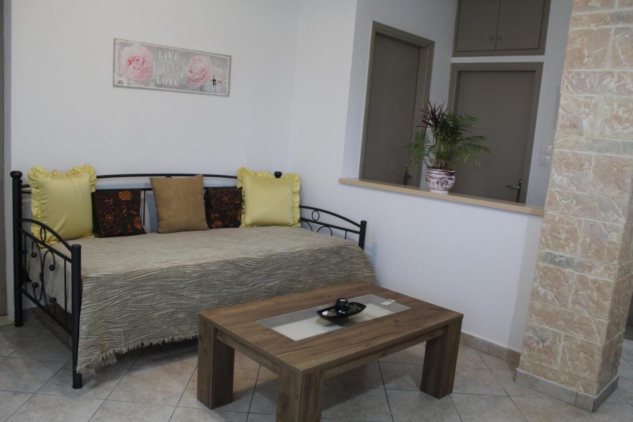 Vakis Apartments 5 Romanó Kültér fotó
