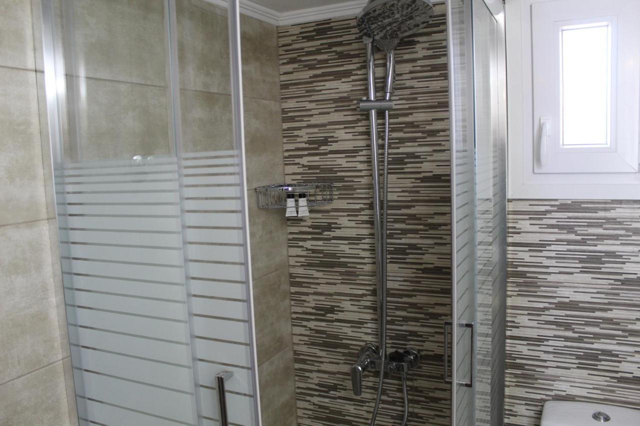 Vakis Apartments 5 Romanó Kültér fotó